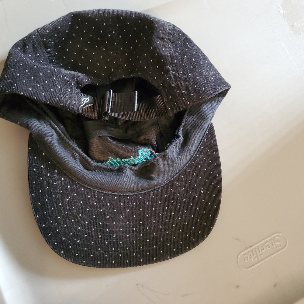 Primitive Hat - Picture 2 of 5
